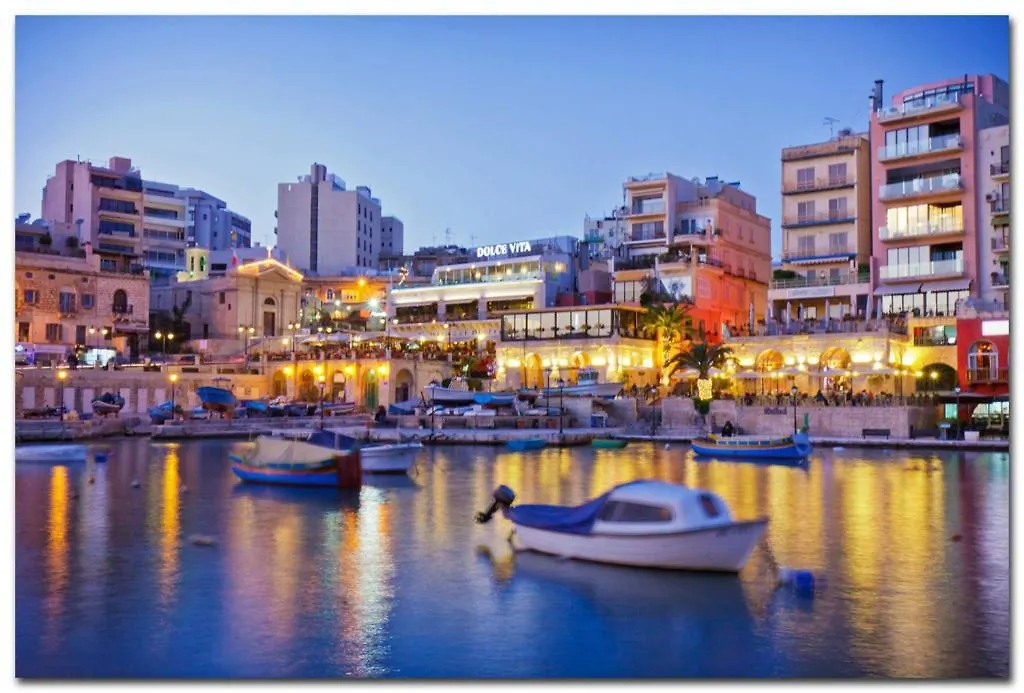 Top Location 2 Bedroom With Terrace Sliema