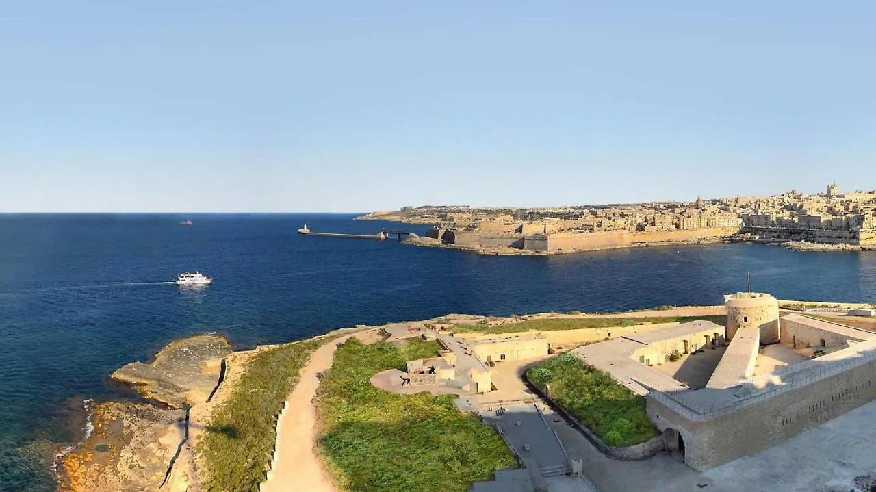 Top Location 2 Bedroom With Terrace Sliema