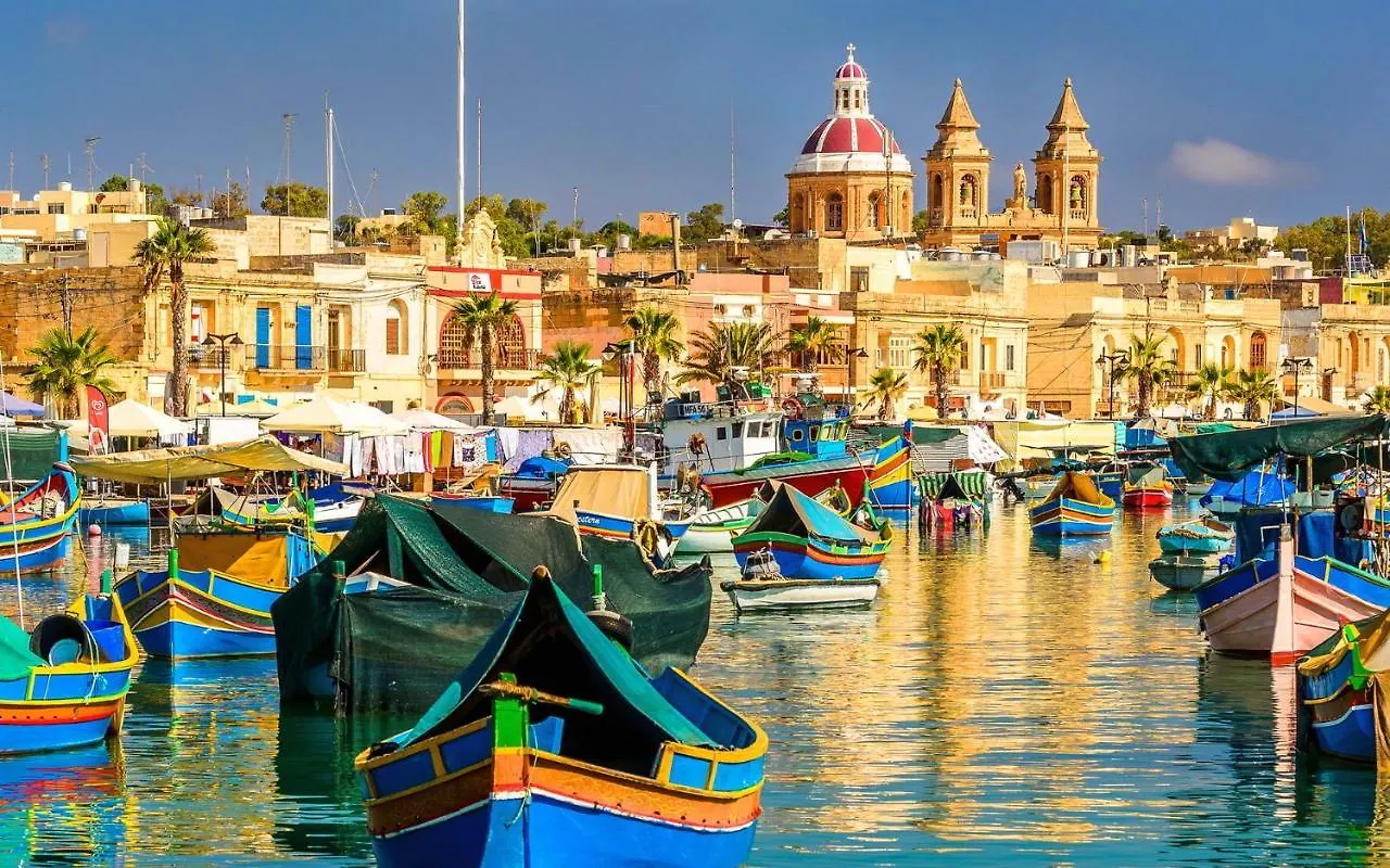 Top Location 2 Bedroom With Terrace Sliema 0*,