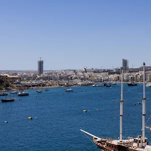 Apartment Seaview Modern, Sliema