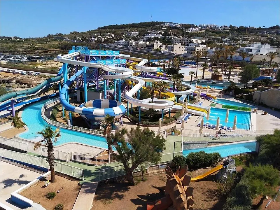 Top Location 2 Bedroom With Terrace Sliema 0*,