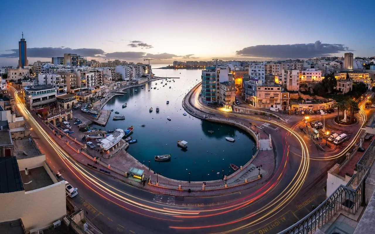Top Location 2 Bedroom With Terrace Sliema Apartment