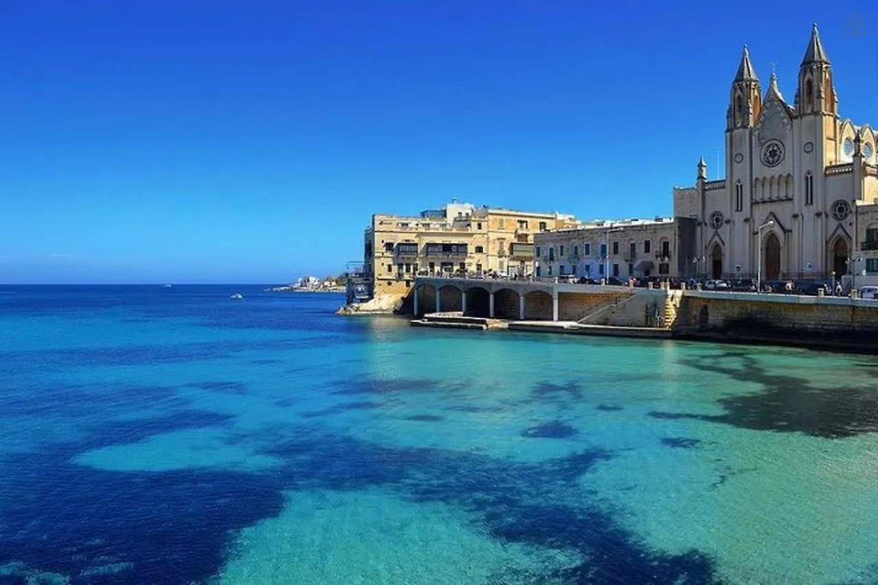 Apartment Top Location 2 Bedroom With Terrace Sliema