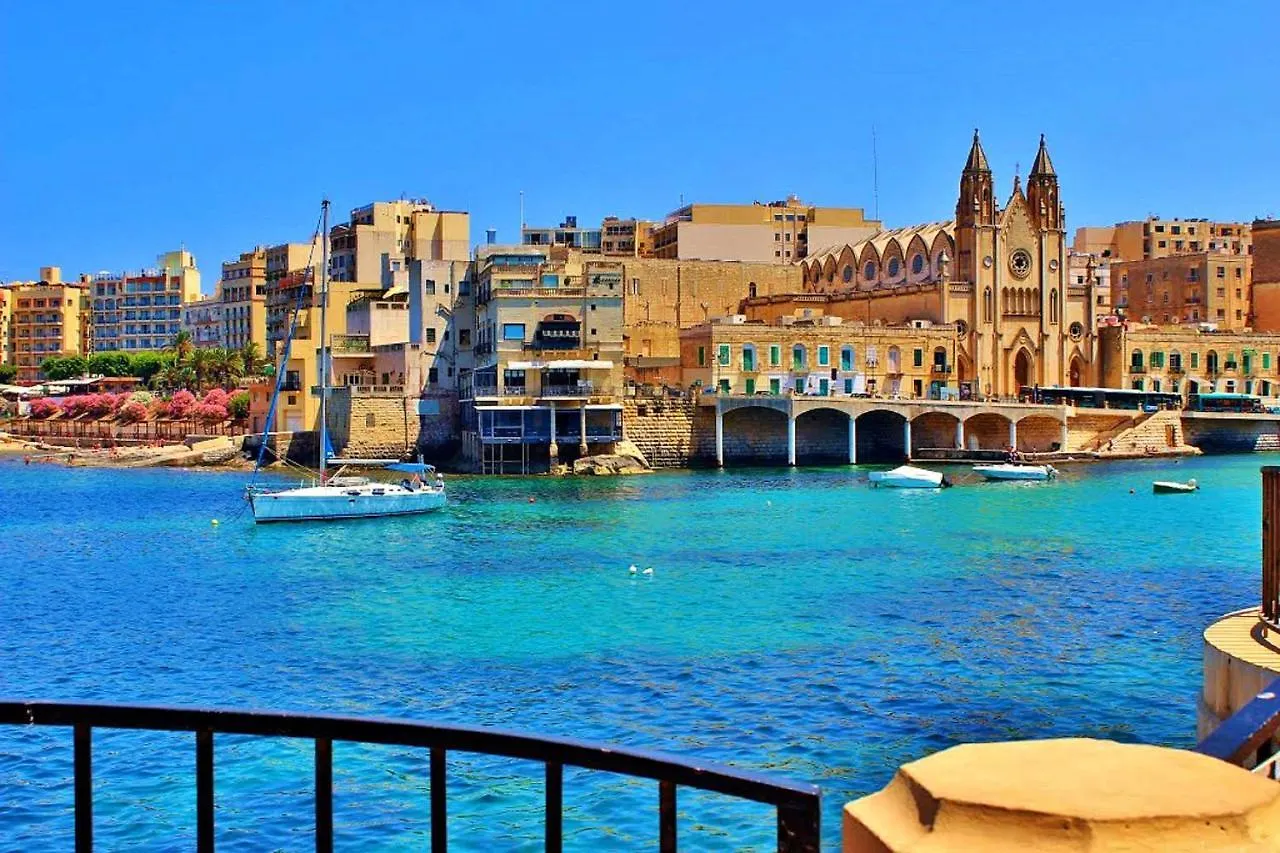 Top Location 2 Bedroom With Terrace Sliema Apartment